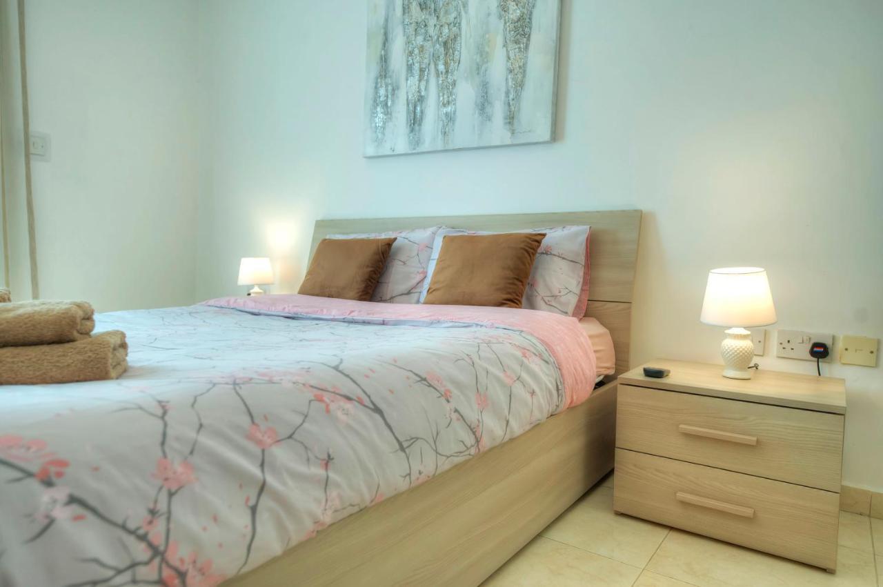 Modern 3Br Stylish & Spacious Apartment - Close To Sliema Promenade Gzira المظهر الخارجي الصورة