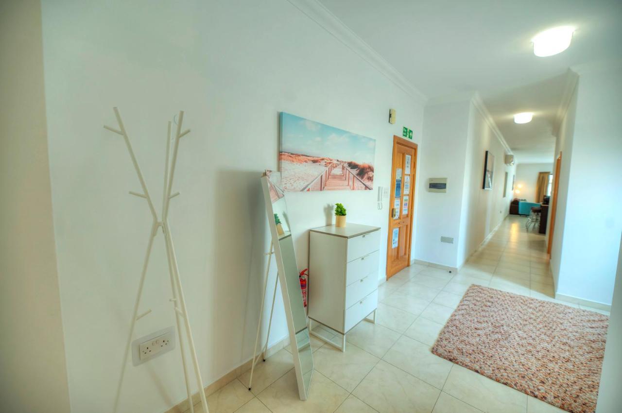 Modern 3Br Stylish & Spacious Apartment - Close To Sliema Promenade Gzira المظهر الخارجي الصورة