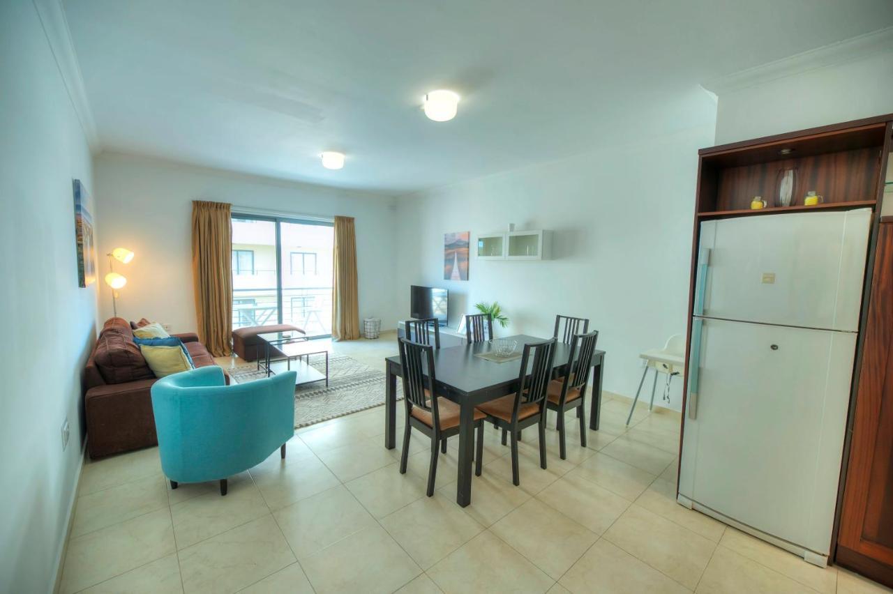 Modern 3Br Stylish & Spacious Apartment - Close To Sliema Promenade Gzira المظهر الخارجي الصورة