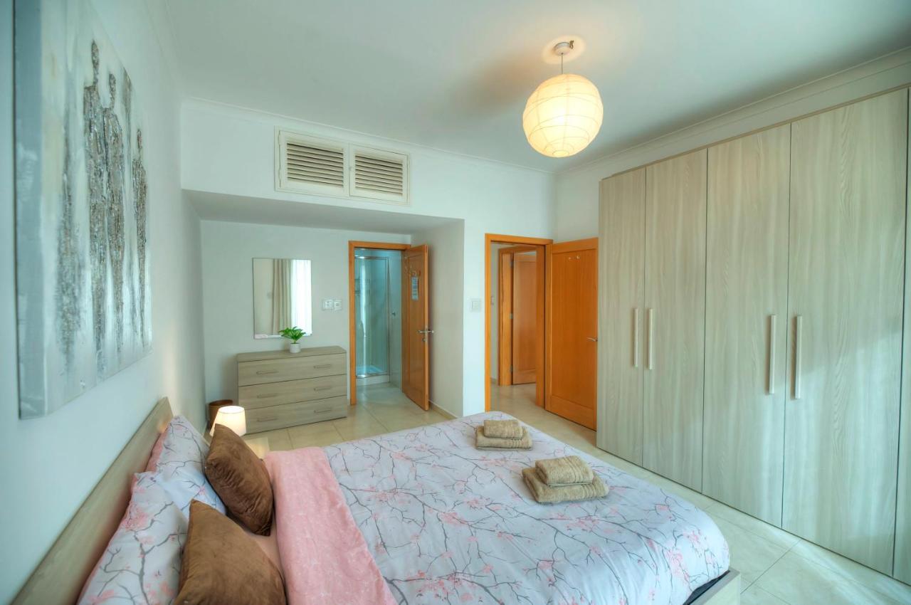 Modern 3Br Stylish & Spacious Apartment - Close To Sliema Promenade Gzira المظهر الخارجي الصورة