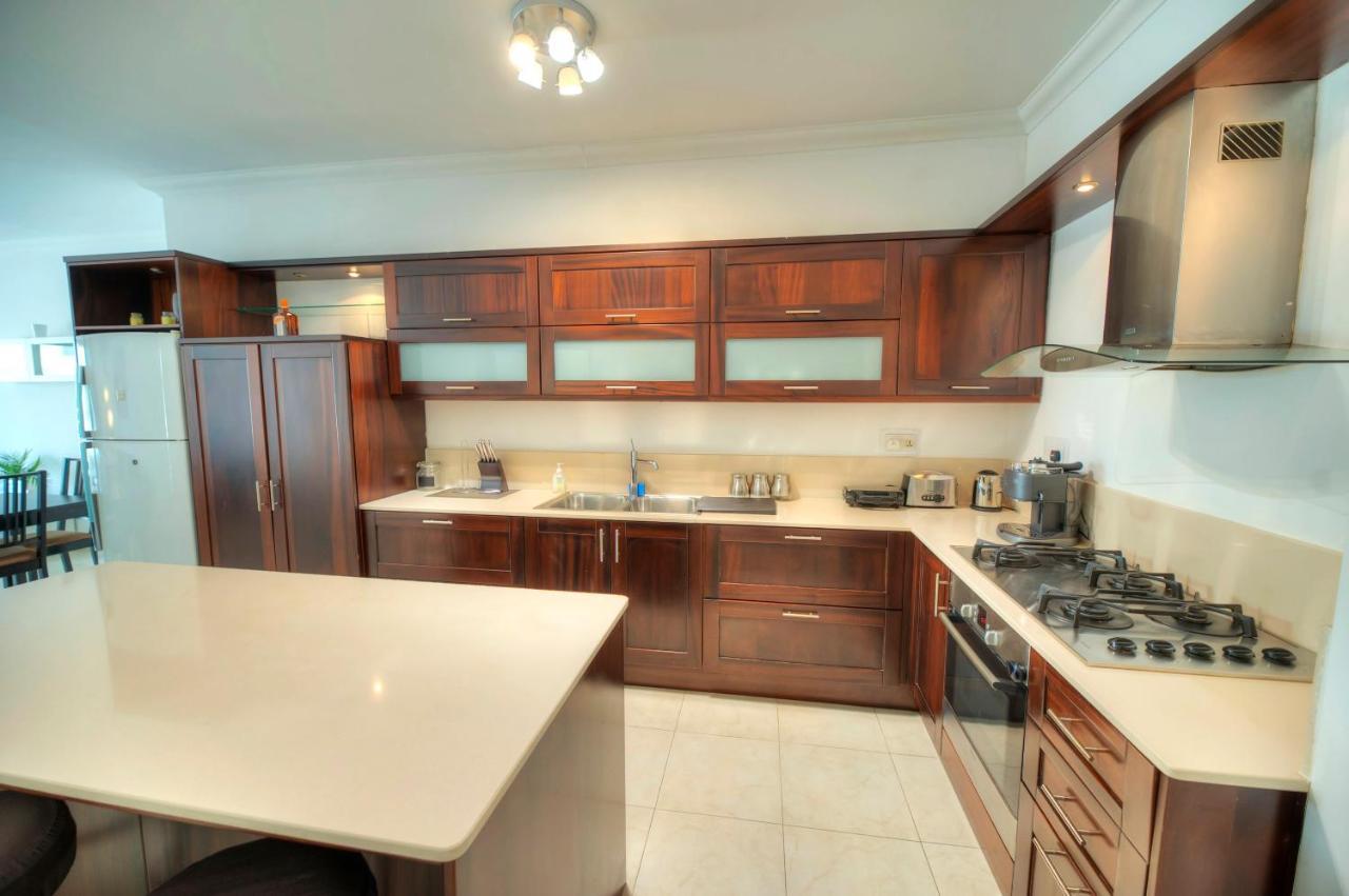 Modern 3Br Stylish & Spacious Apartment - Close To Sliema Promenade Gzira المظهر الخارجي الصورة