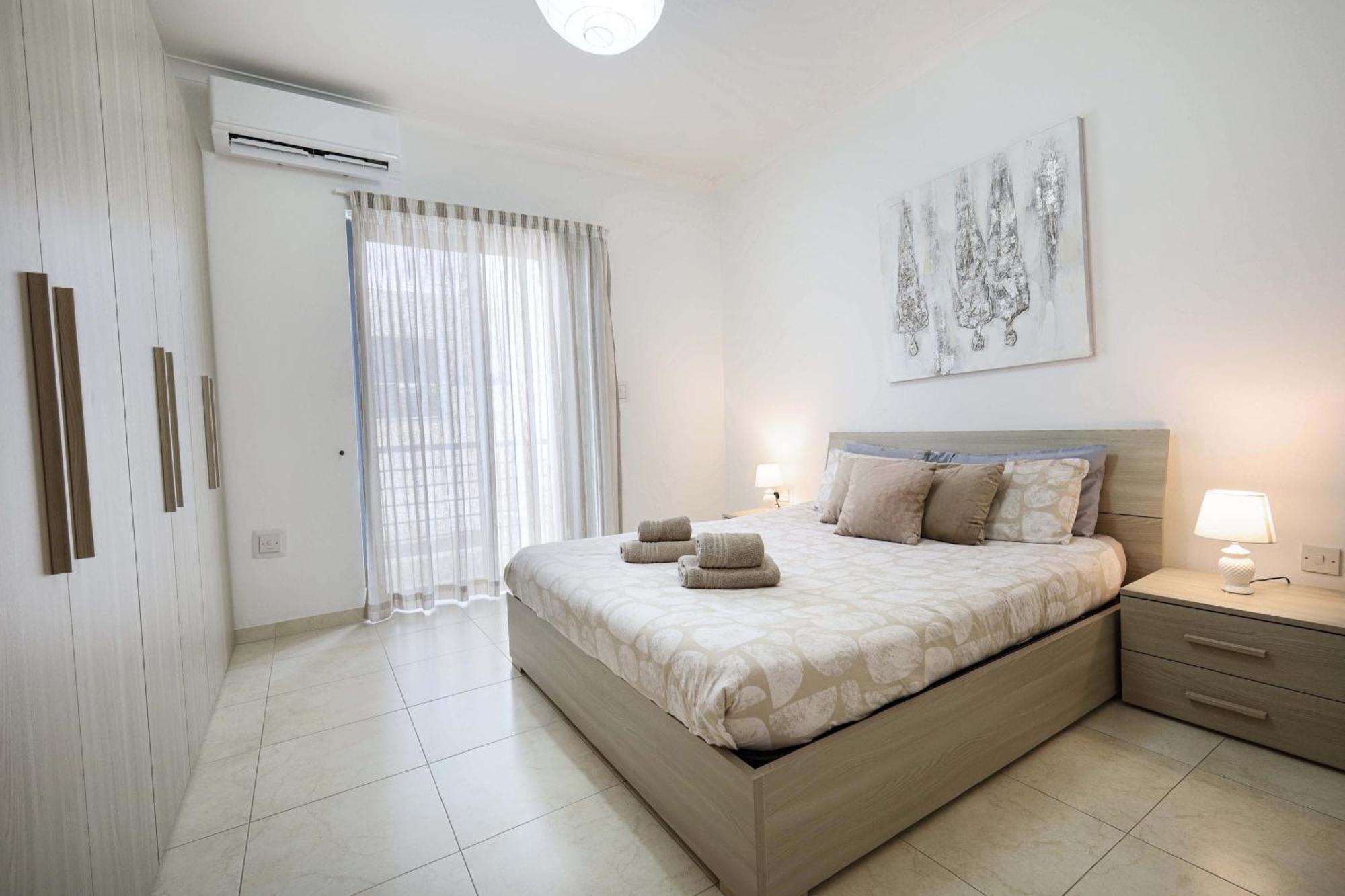 Modern 3Br Stylish & Spacious Apartment - Close To Sliema Promenade Gzira المظهر الخارجي الصورة