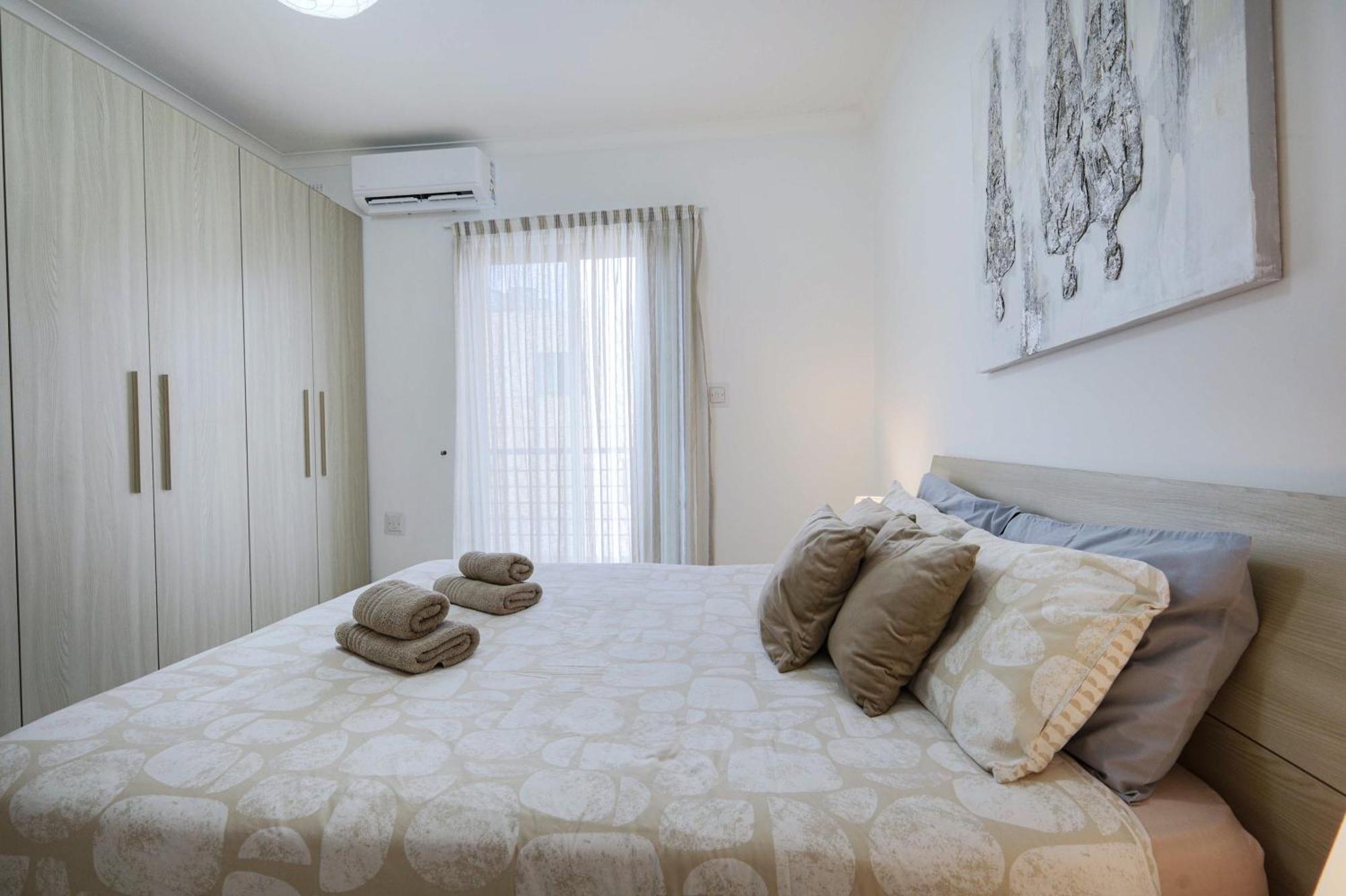 Modern 3Br Stylish & Spacious Apartment - Close To Sliema Promenade Gzira المظهر الخارجي الصورة