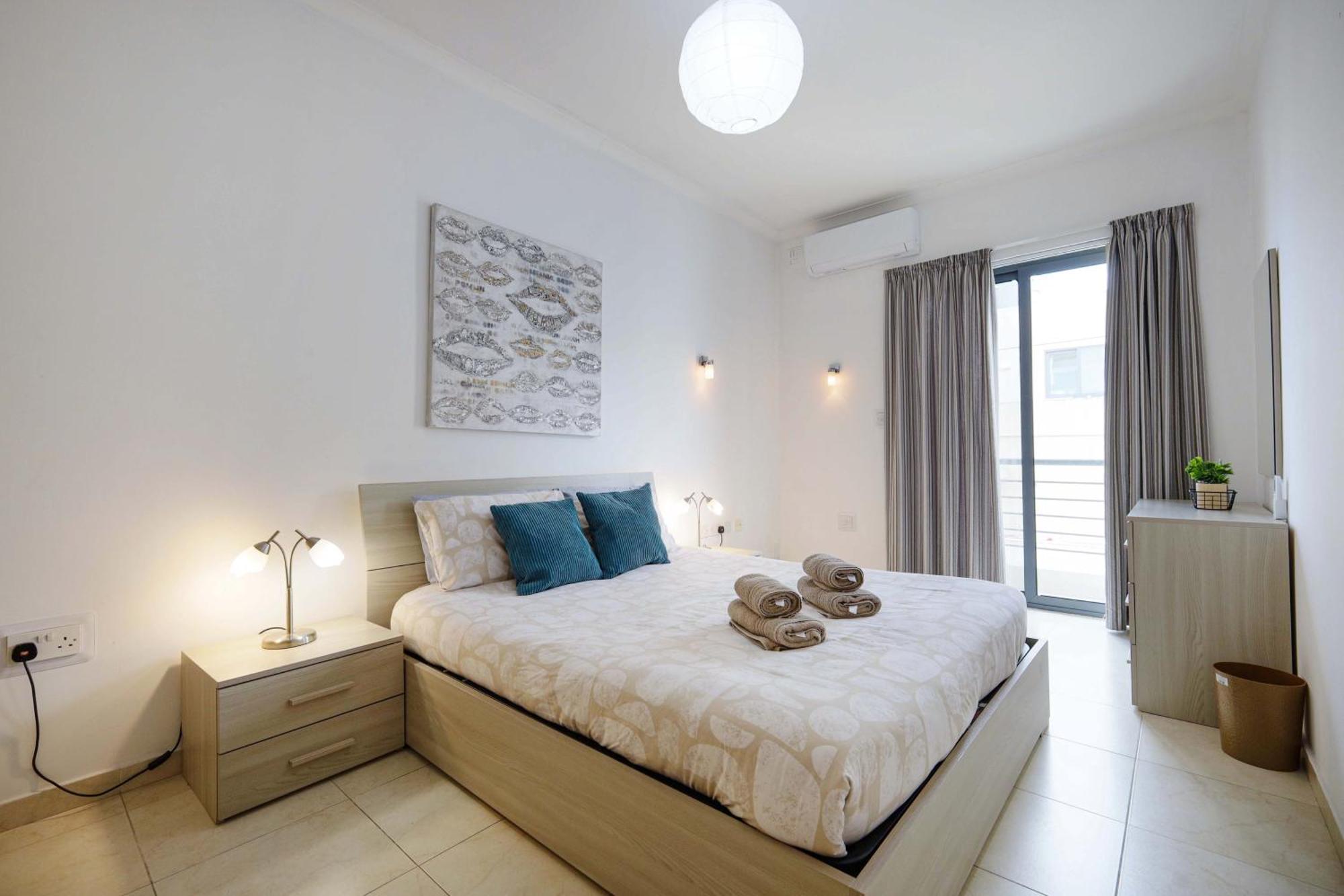 Modern 3Br Stylish & Spacious Apartment - Close To Sliema Promenade Gzira المظهر الخارجي الصورة