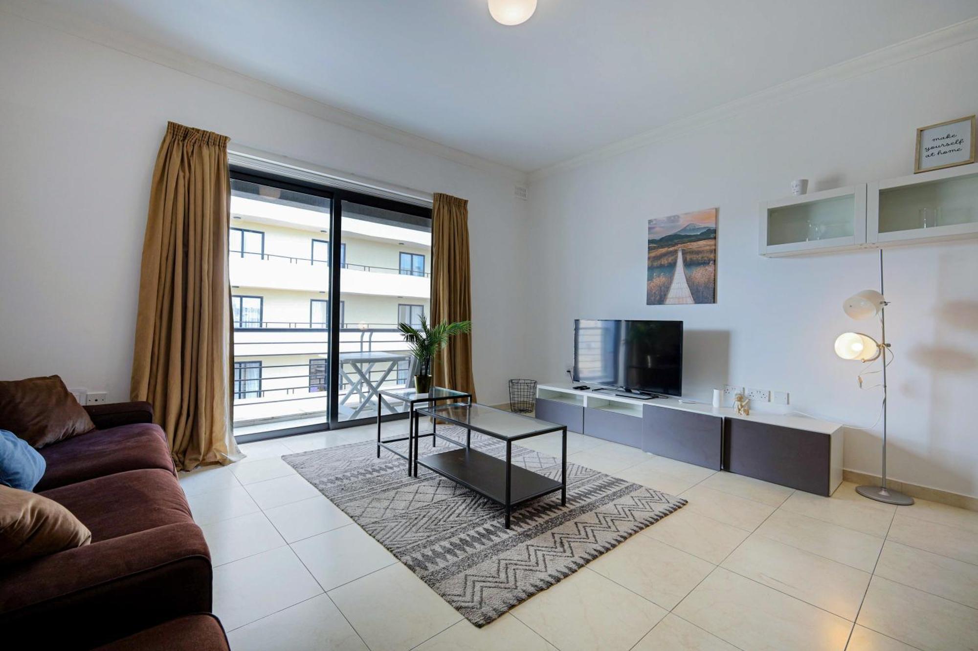 Modern 3Br Stylish & Spacious Apartment - Close To Sliema Promenade Gzira المظهر الخارجي الصورة